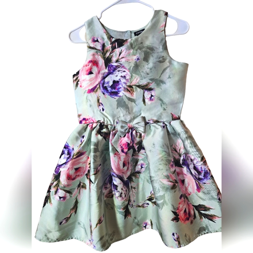 Girls dress